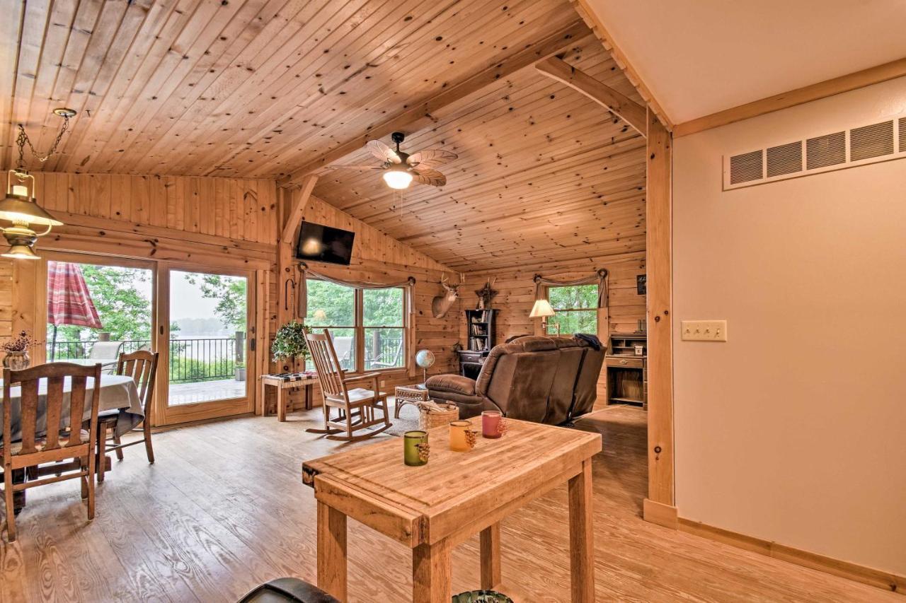 Cozy Amish Country Cabin On Shipshewana Lake! Екстер'єр фото