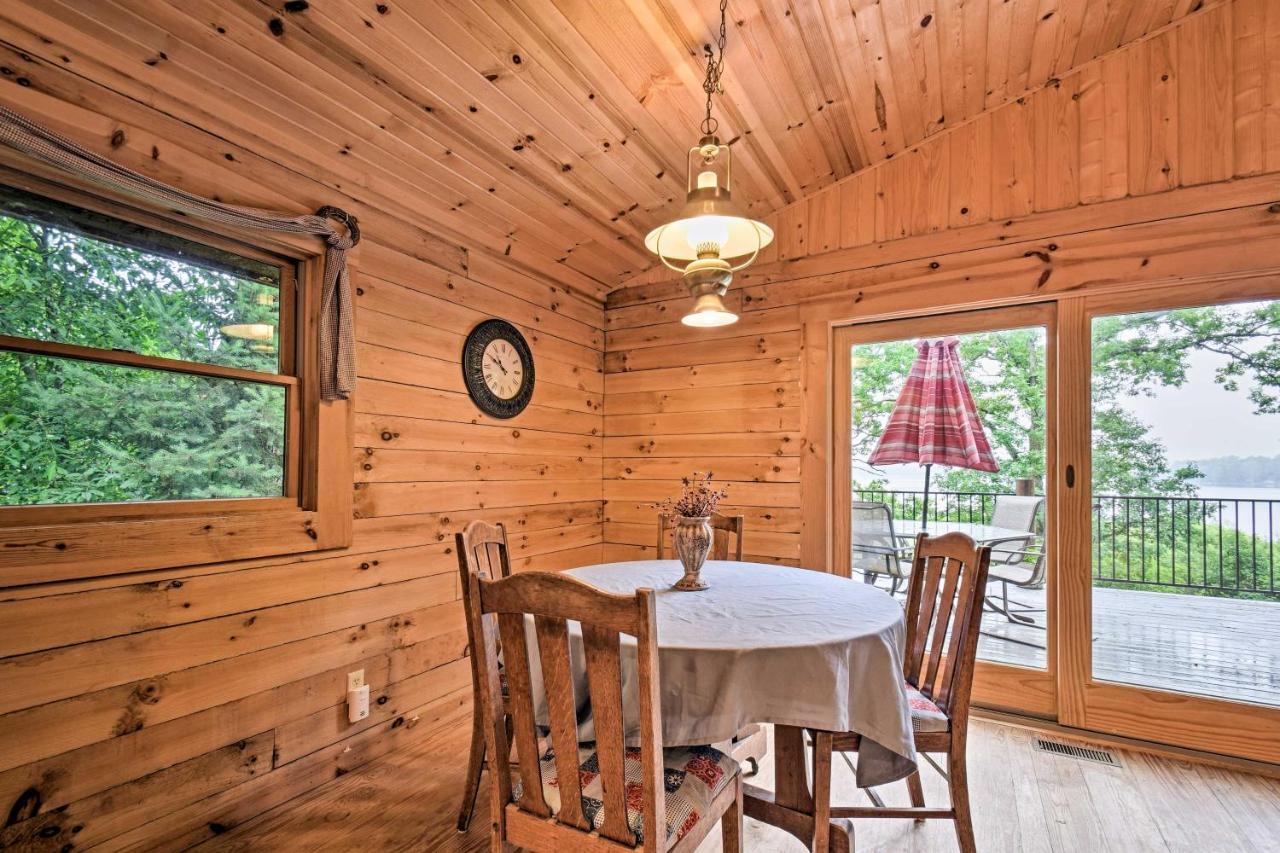 Cozy Amish Country Cabin On Shipshewana Lake! Екстер'єр фото